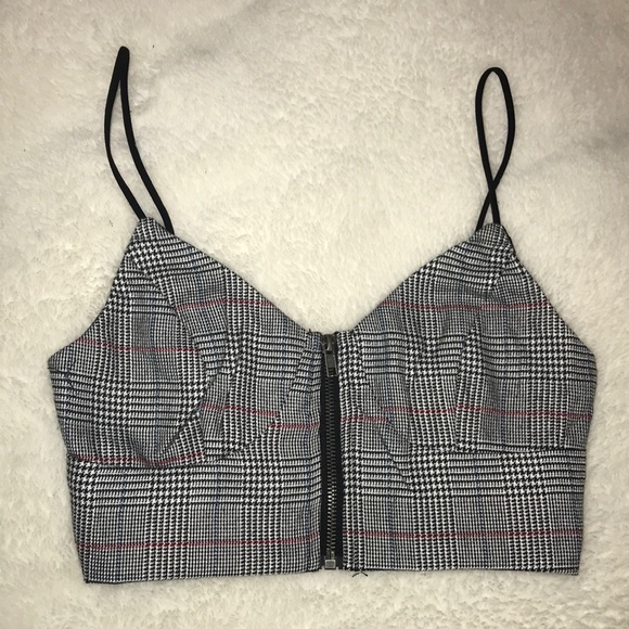 LF SEEK THE LABEL PLAID ZIP UP CROP TOP - Picture 1 of 4
